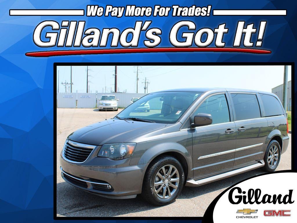 2016 Chrysler Town & Country